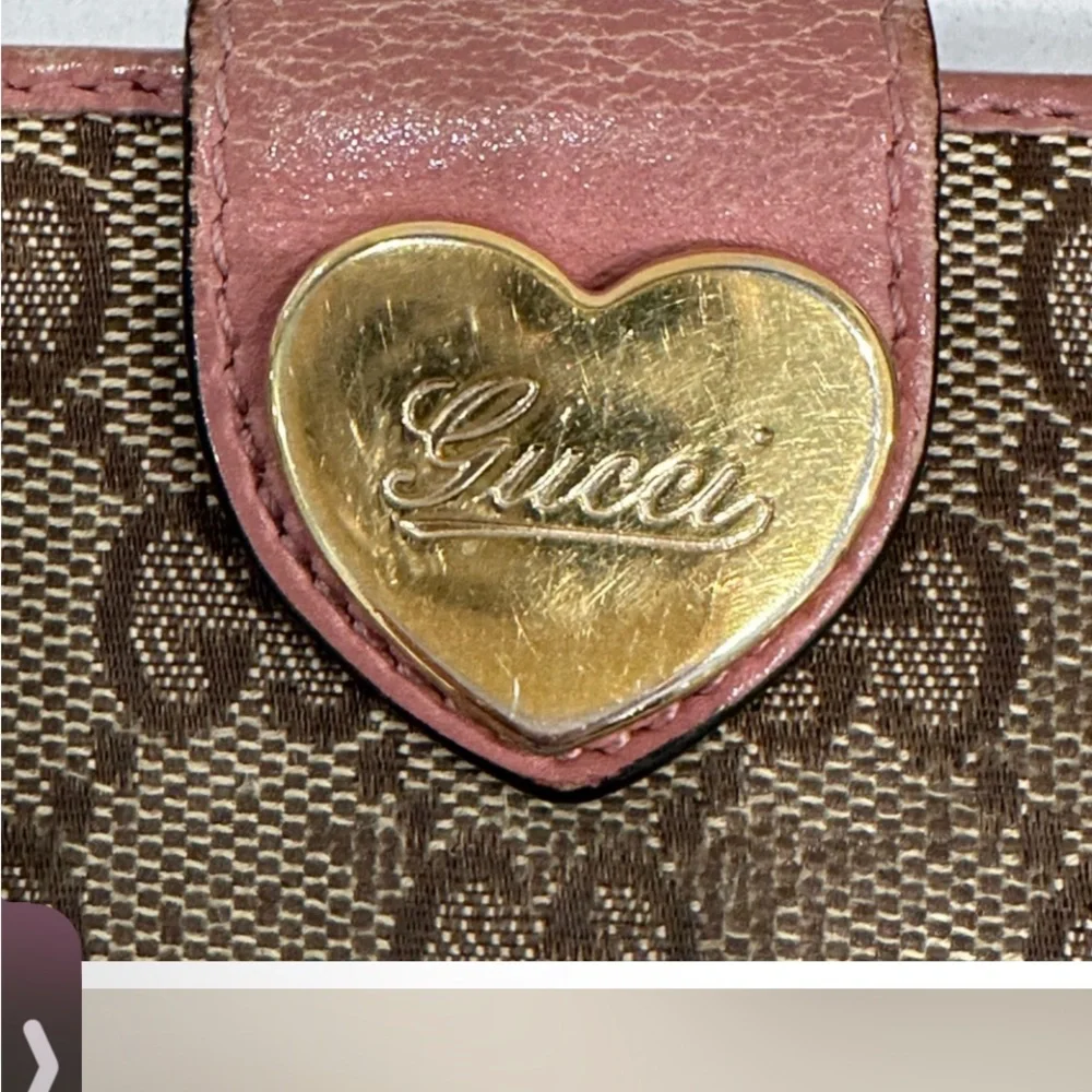 Gucci Wallet more life left  Vintage . Cards money id holder heart icon luxury - Picture 2 of 14